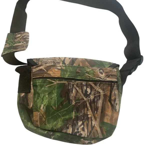 Cabela’s Mossy Oak Shadow Leaf Brand Camo 1M Shoulder Bag. - Picture 2 of 5